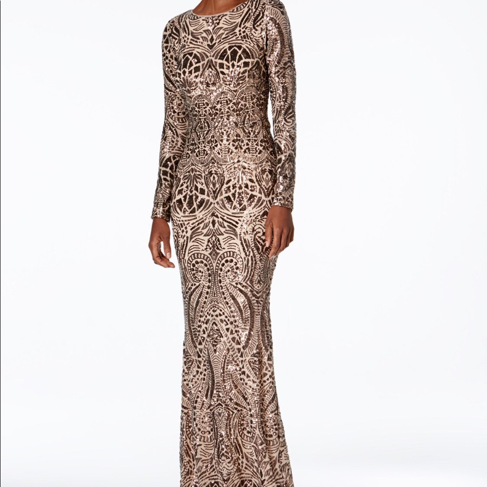 Long Gold Betsy & Adam gown. Never worn !!!
